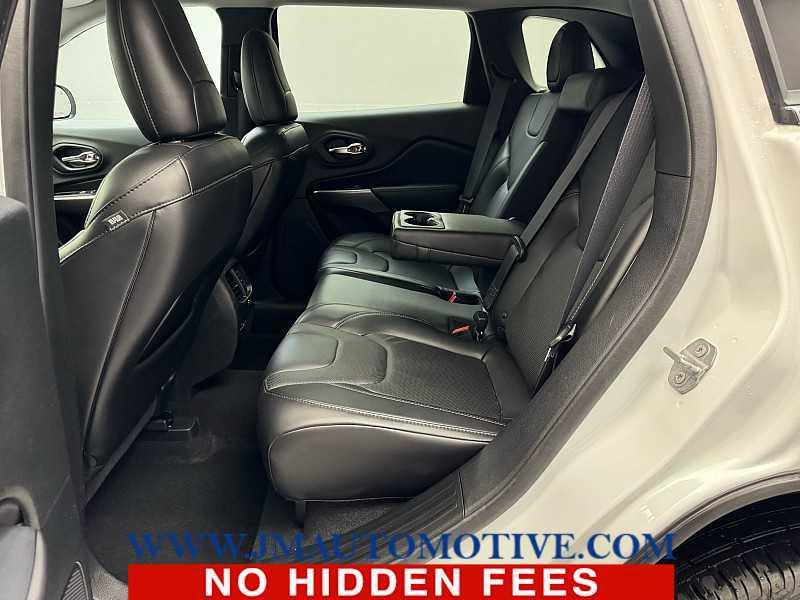 used 2019 Jeep Cherokee car, priced at $16,995