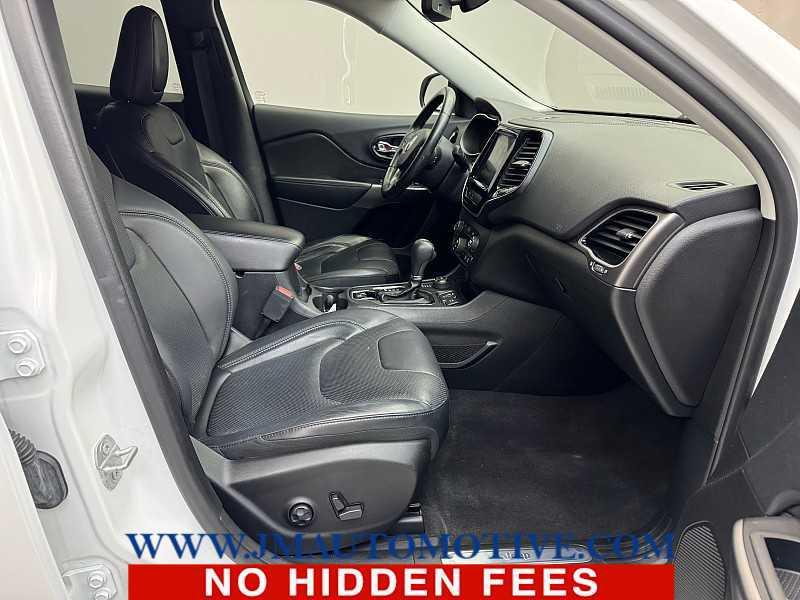 used 2019 Jeep Cherokee car, priced at $16,995