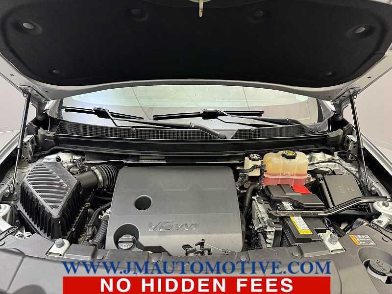 used 2021 Chevrolet Traverse car, priced at $30,995