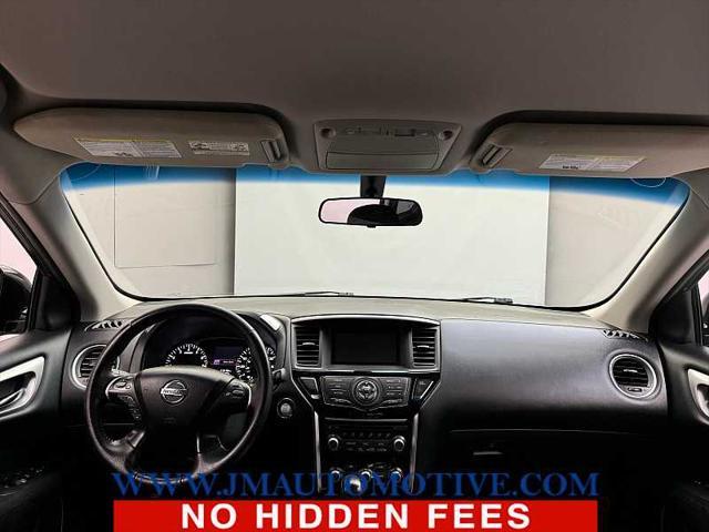 used 2014 Nissan Pathfinder car, priced at $11,995