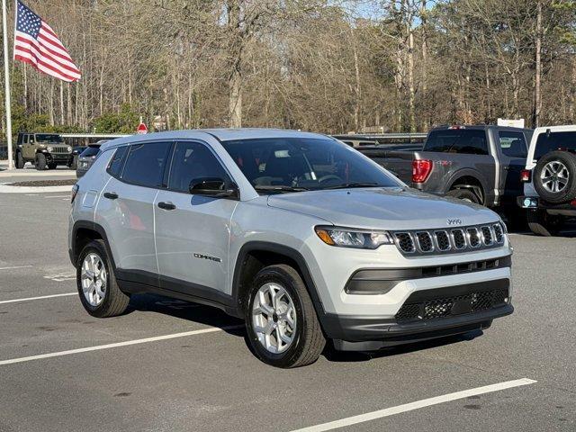 new 2025 Jeep Compass car, priced at $25,090