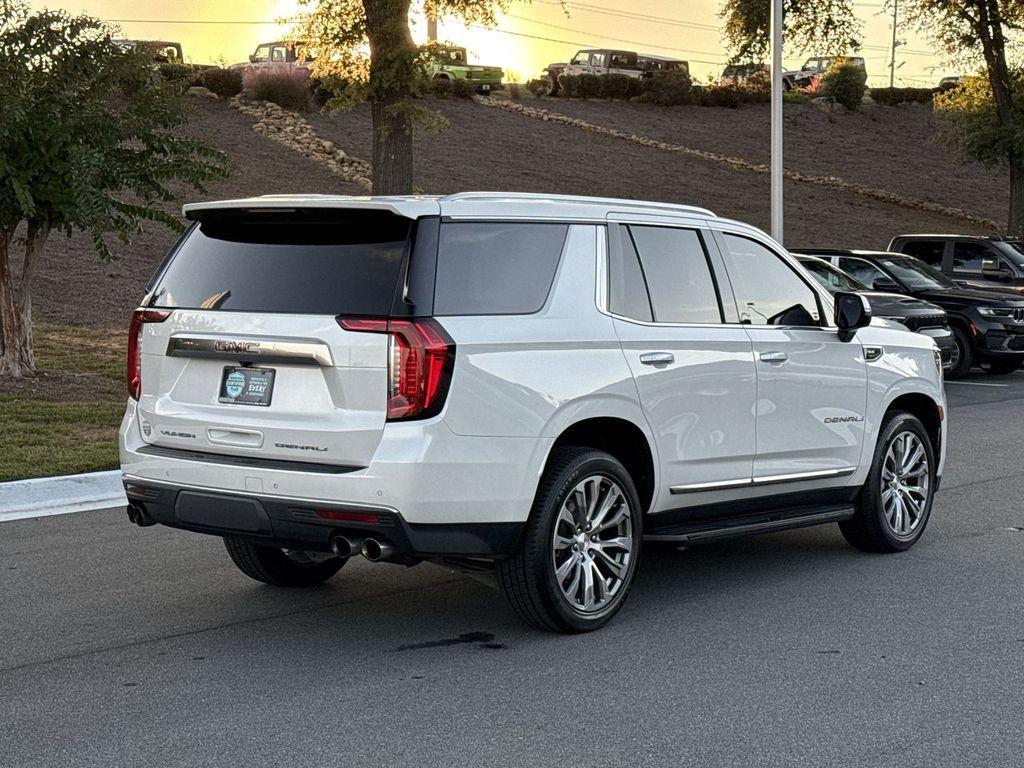 used 2021 GMC Yukon car, priced at $45,473