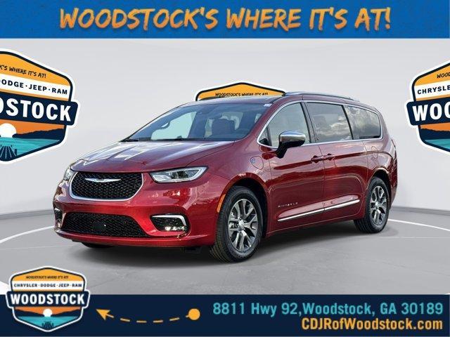 new 2025 Chrysler Pacifica Hybrid car, priced at $47,275