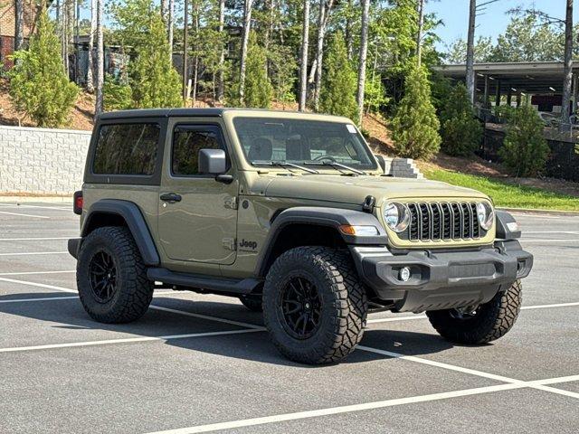 new 2025 Jeep Wrangler car, priced at $40,143