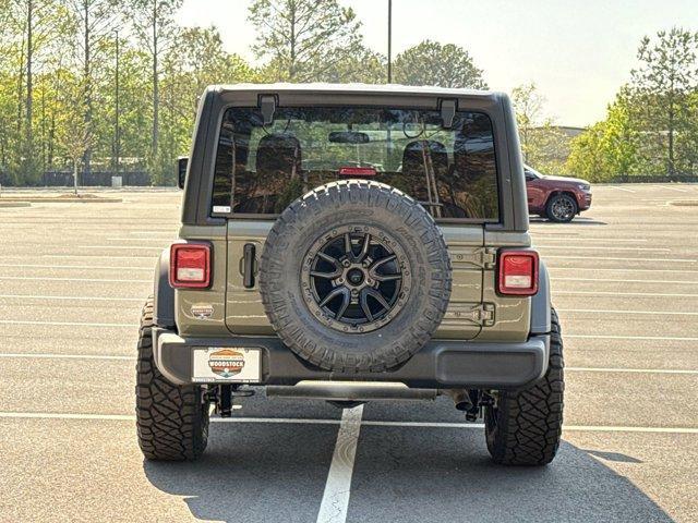 new 2025 Jeep Wrangler car, priced at $40,143