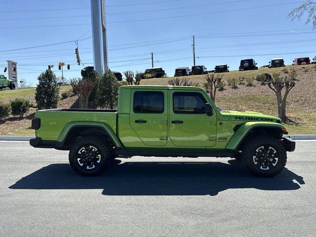 new 2025 Jeep Gladiator car, priced at $55,605