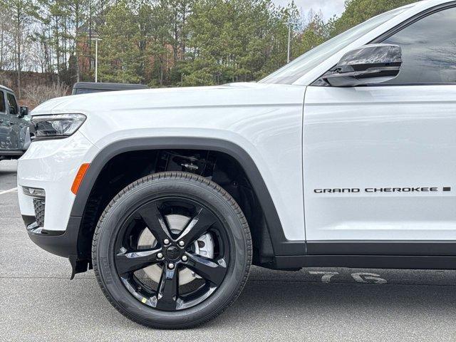 new 2025 Jeep Grand Cherokee L car, priced at $46,945