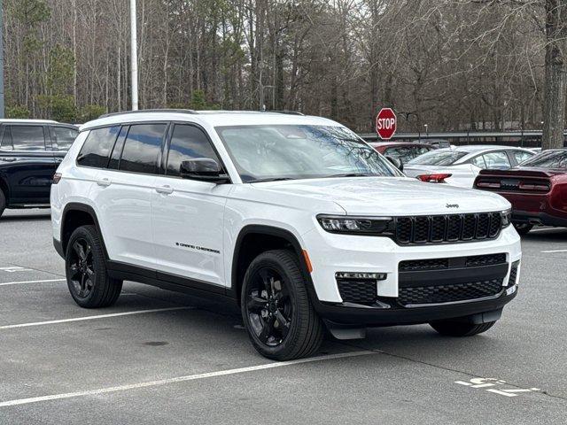 new 2025 Jeep Grand Cherokee L car, priced at $46,945