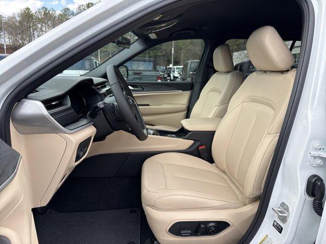 new 2025 Jeep Grand Cherokee L car, priced at $46,945