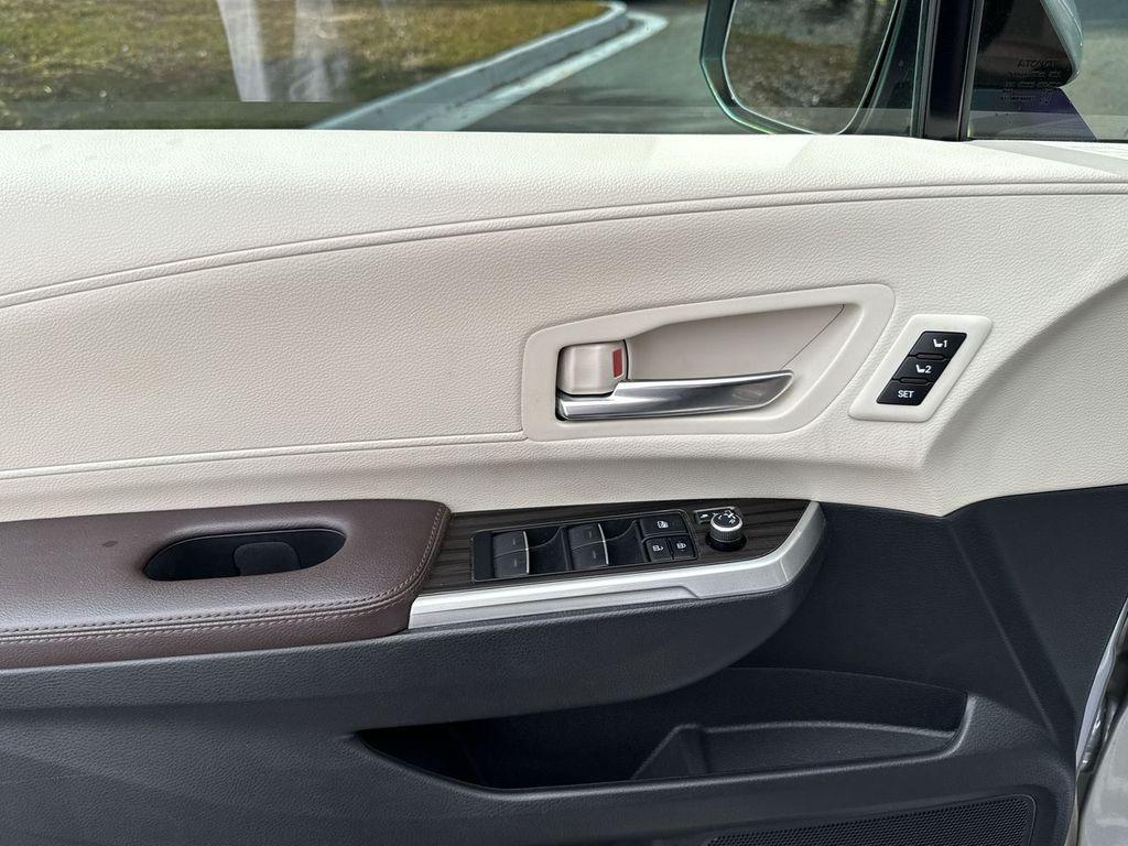 used 2023 Toyota Sienna car, priced at $49,199