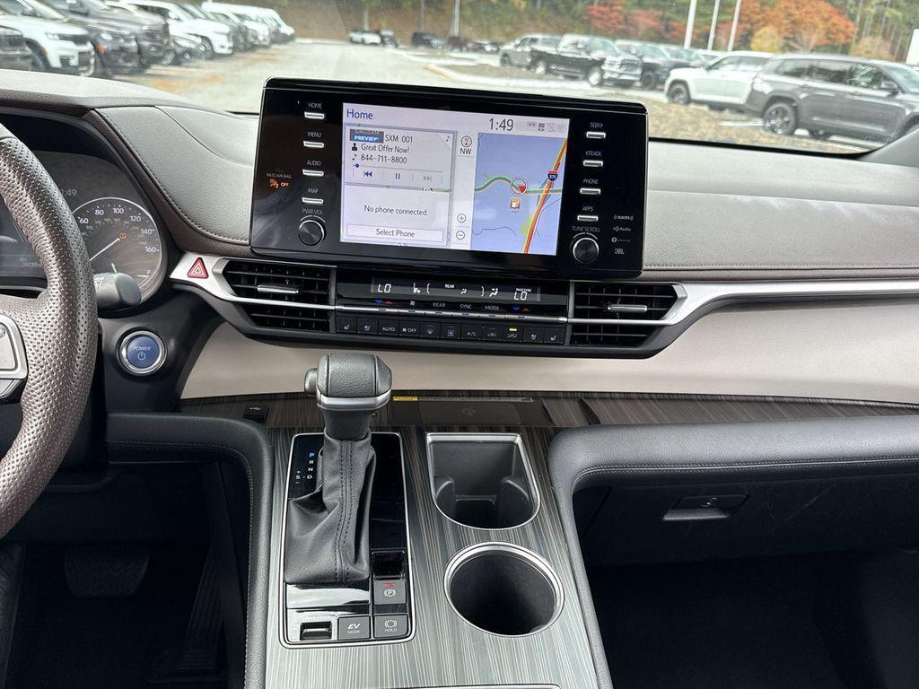 used 2023 Toyota Sienna car, priced at $49,199