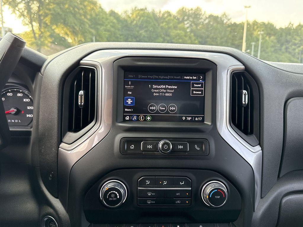 used 2022 Chevrolet Silverado 1500 car, priced at $33,384