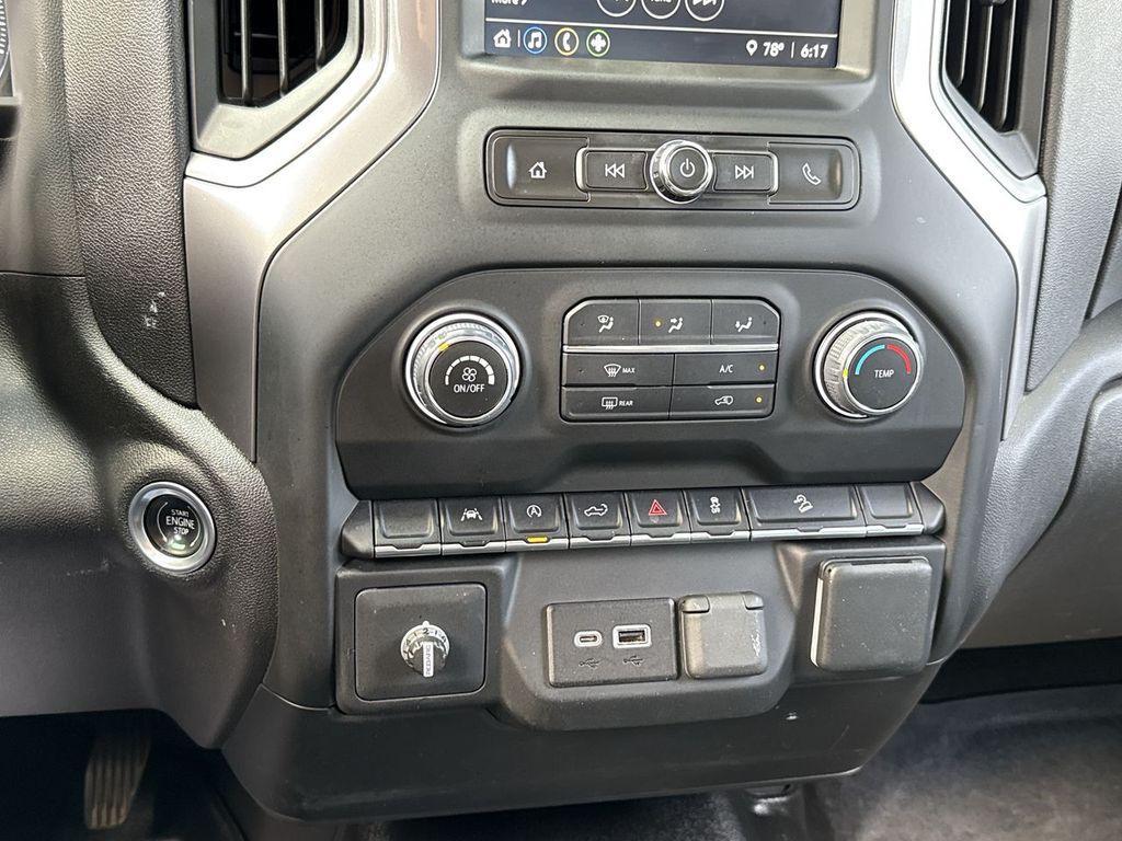 used 2022 Chevrolet Silverado 1500 car, priced at $33,384