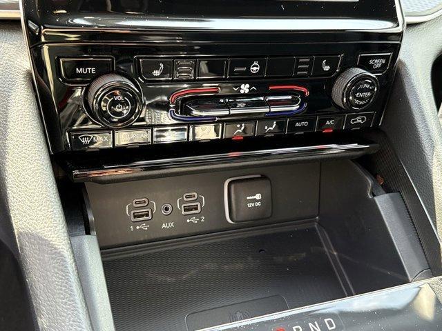 new 2025 Jeep Grand Cherokee car, priced at $44,370