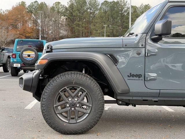 new 2025 Jeep Wrangler car, priced at $49,930