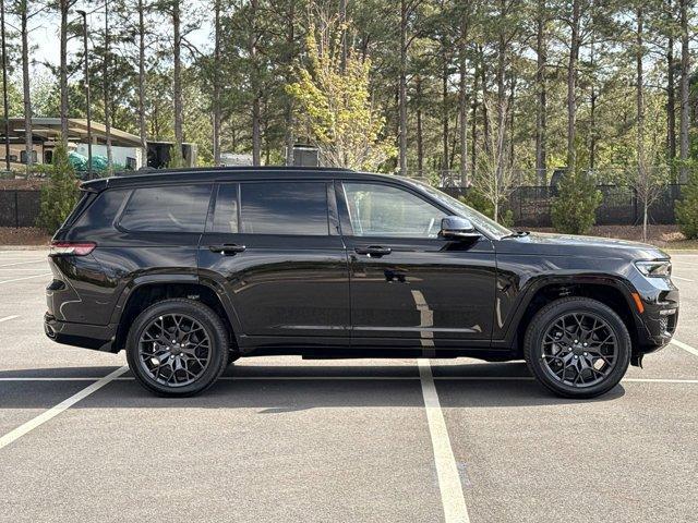 new 2025 Jeep Grand Cherokee L car, priced at $66,925
