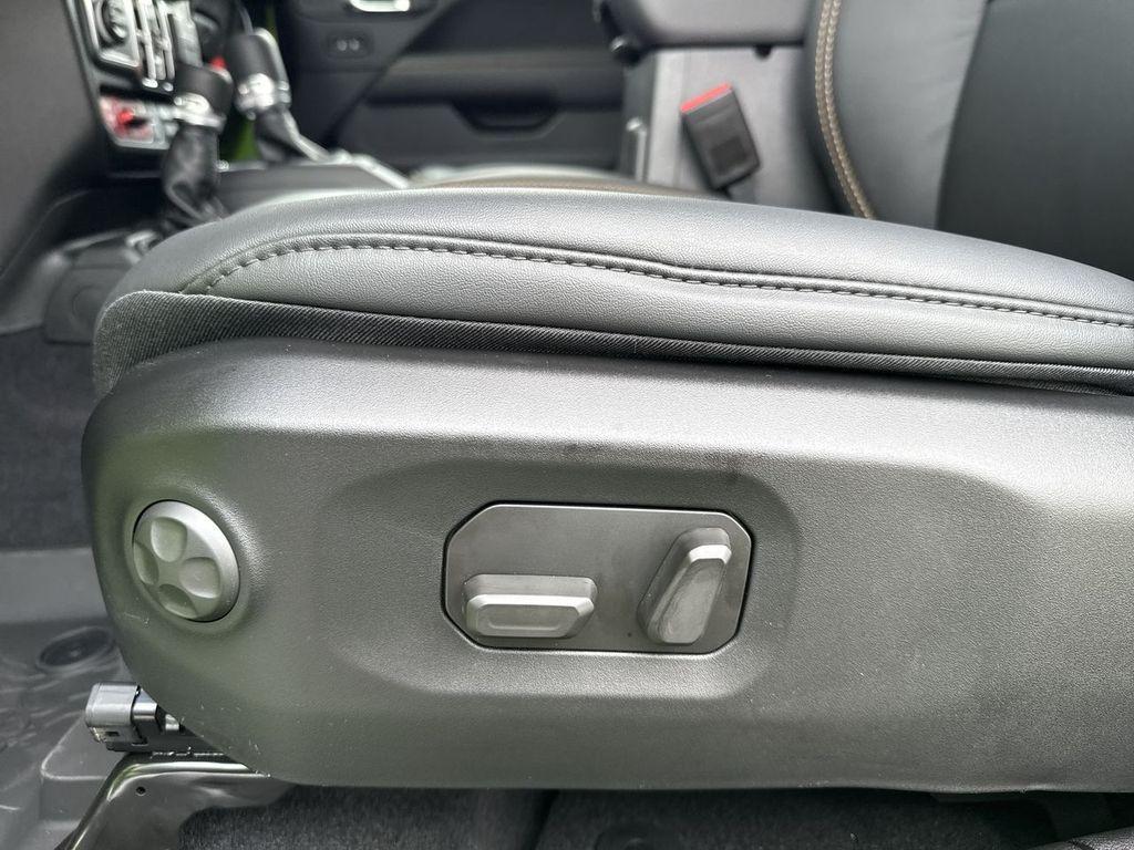 new 2025 Jeep Wrangler car, priced at $103,526