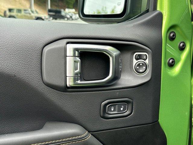 new 2025 Jeep Wrangler car, priced at $109,570