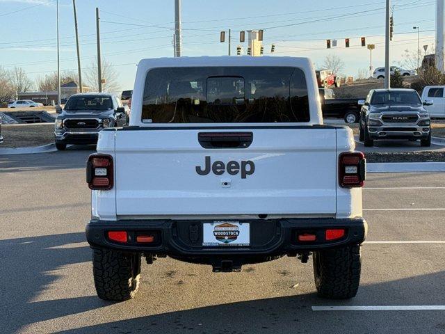 new 2025 Jeep Gladiator car, priced at $58,920