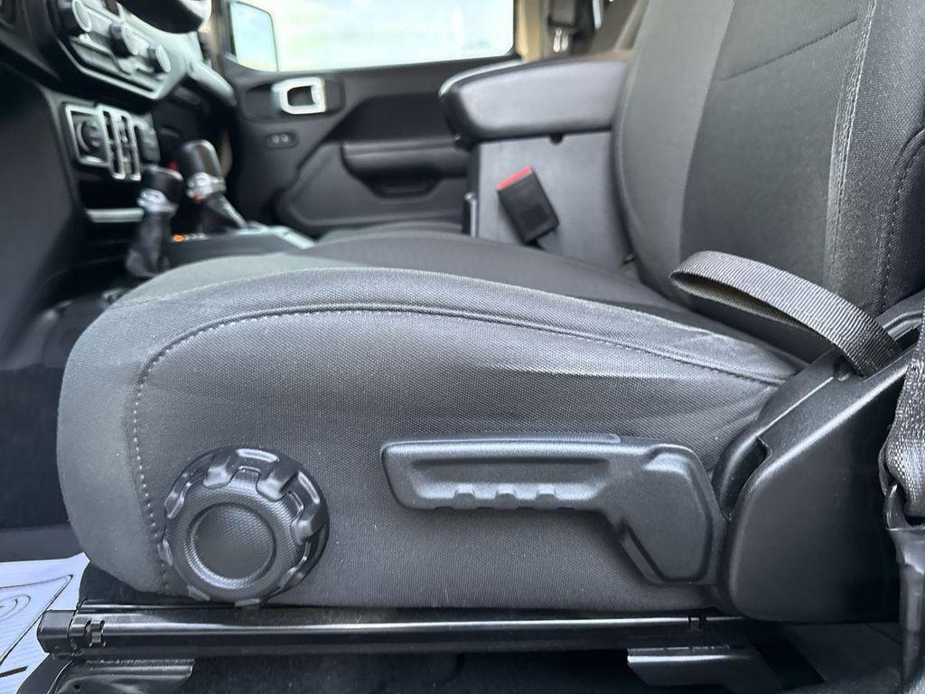 used 2022 Jeep Gladiator car, priced at $31,473