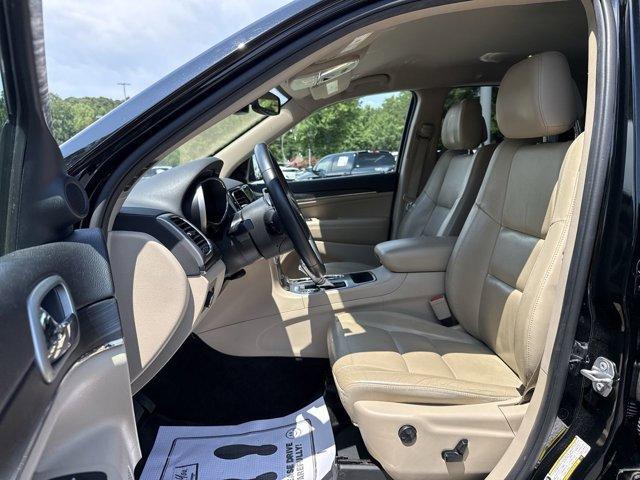 used 2019 Jeep Grand Cherokee car, priced at $21,568