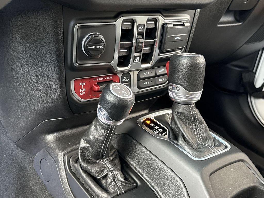 new 2026 Jeep Wrangler car, priced at $53,538