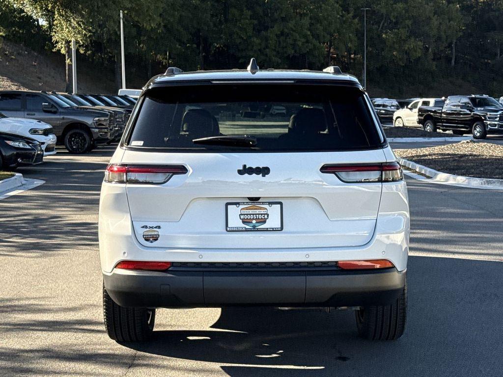 new 2025 Jeep Grand Cherokee L car, priced at $46,746