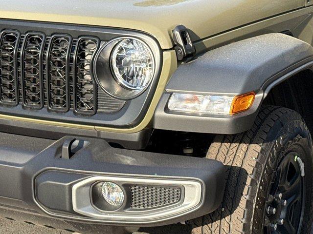 new 2025 Jeep Gladiator car, priced at $41,729