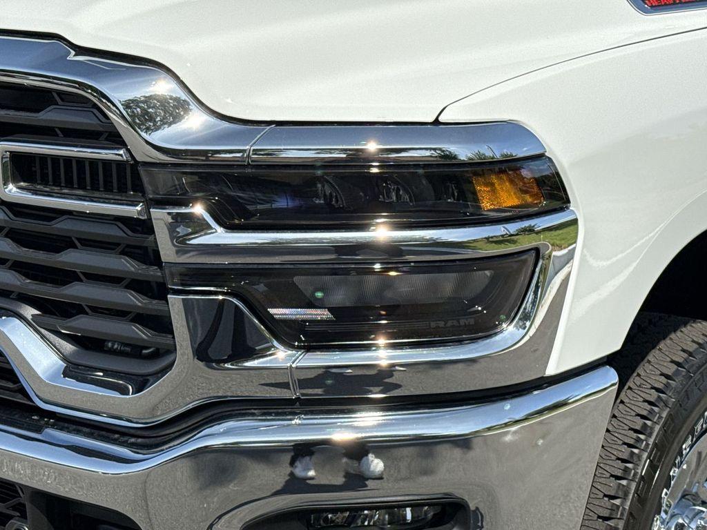 new 2025 Ram 2500 car, priced at $64,922