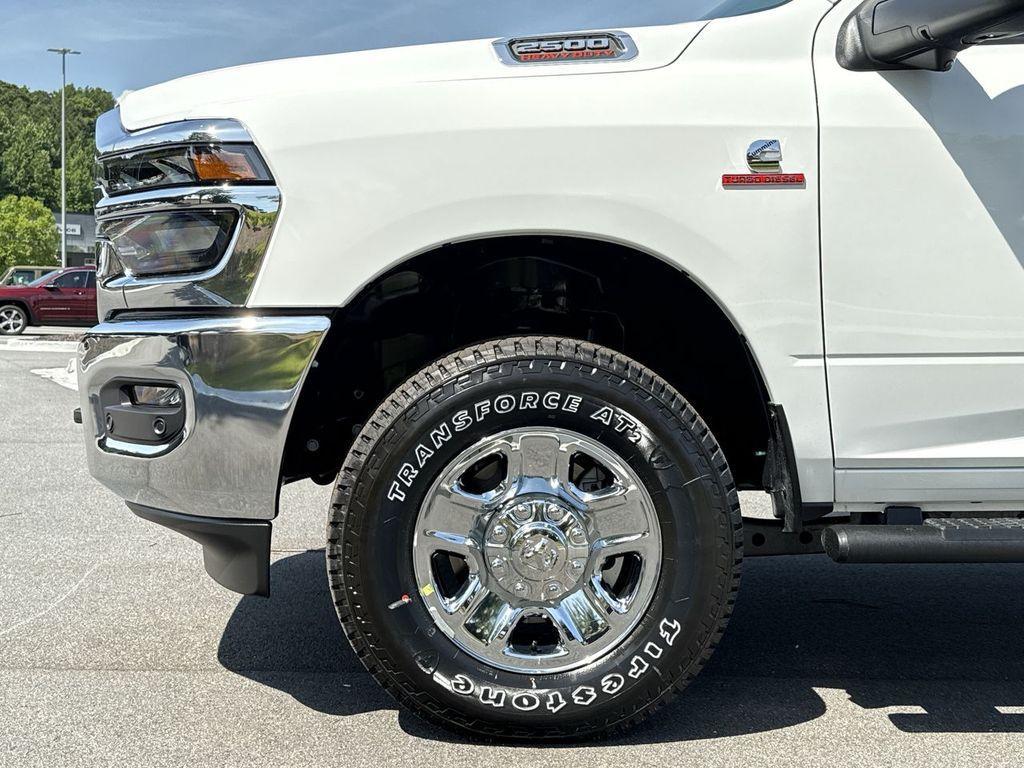 new 2025 Ram 2500 car, priced at $64,922