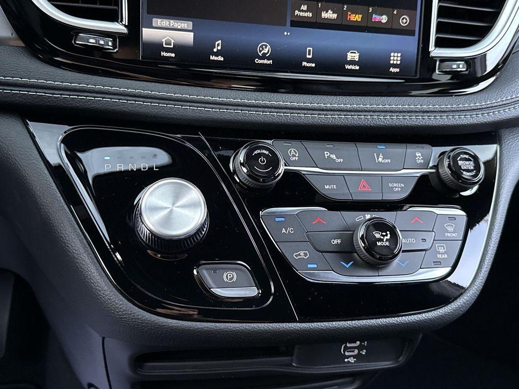 new 2026 Chrysler Pacifica car, priced at $45,036