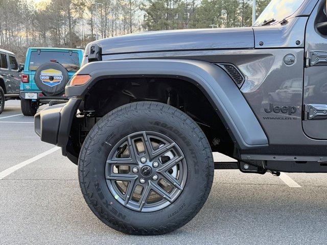 new 2025 Jeep Wrangler car, priced at $49,125