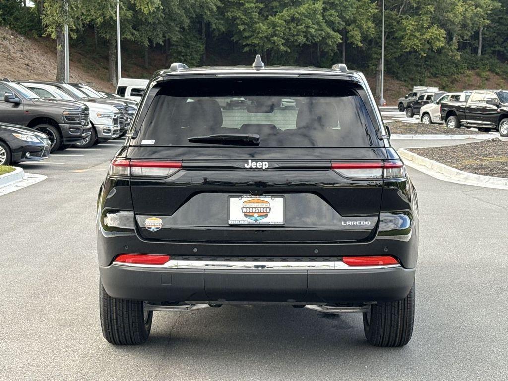 new 2025 Jeep Grand Cherokee car, priced at $38,446
