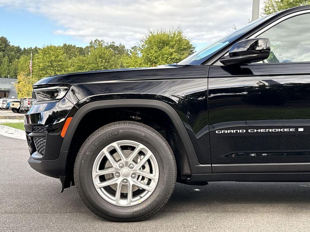 new 2025 Jeep Grand Cherokee car, priced at $38,446
