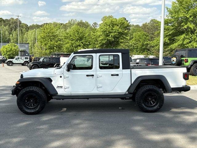 new 2025 Jeep Gladiator car, priced at $45,280