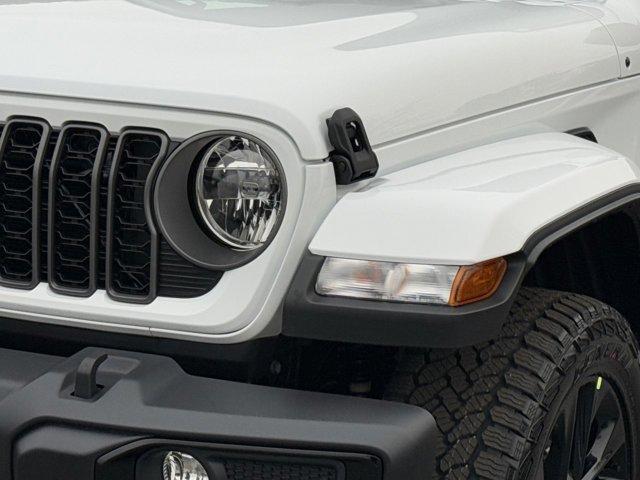 new 2025 Jeep Gladiator car, priced at $38,840