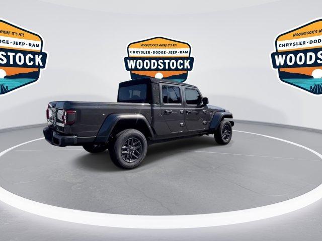 new 2024 Jeep Gladiator car, priced at $39,470