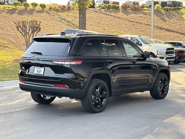 new 2025 Jeep Grand Cherokee car, priced at $46,510