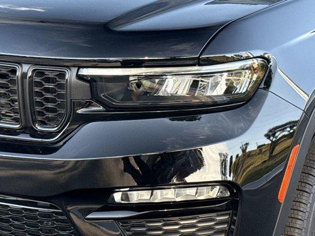 new 2025 Jeep Grand Cherokee car, priced at $46,510