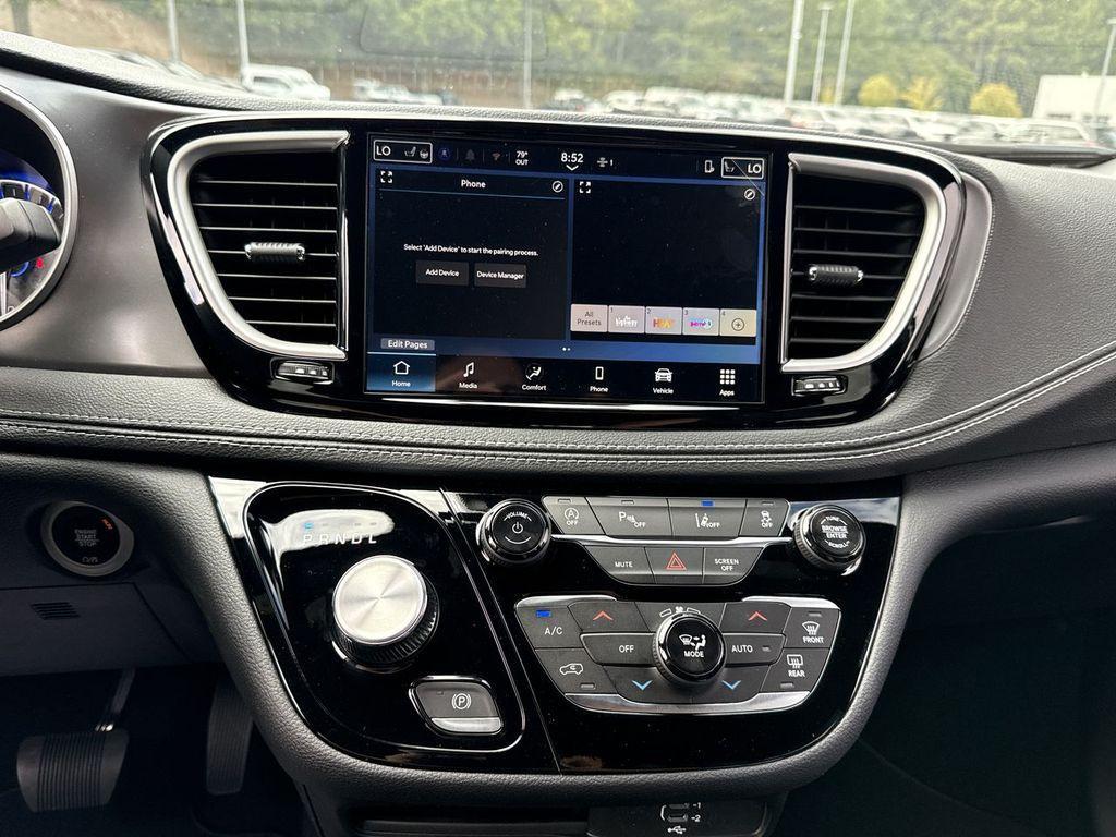 new 2026 Chrysler Pacifica car, priced at $42,298