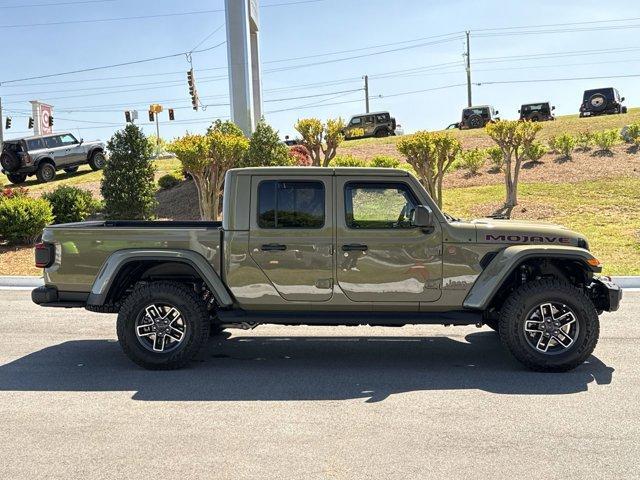 new 2025 Jeep Gladiator car, priced at $52,107