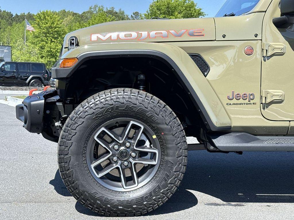 new 2025 Jeep Gladiator car, priced at $58,927