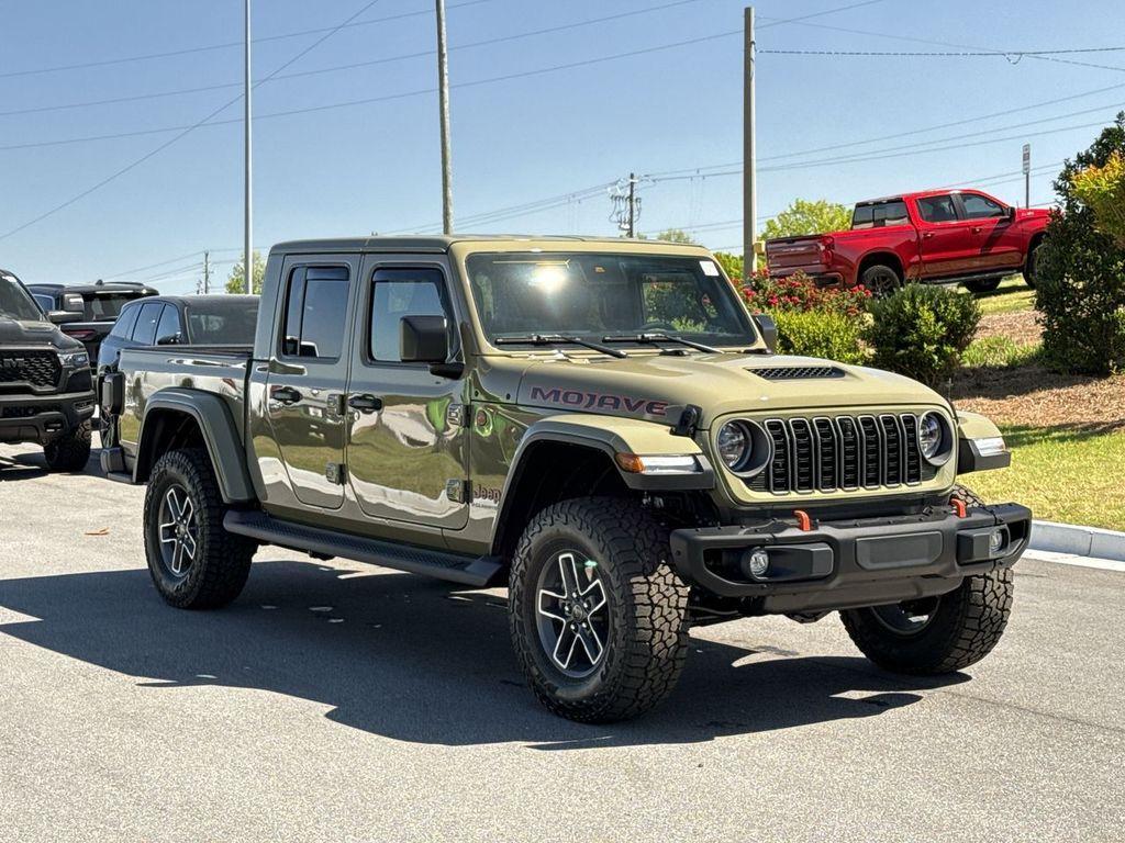 new 2025 Jeep Gladiator car, priced at $58,927