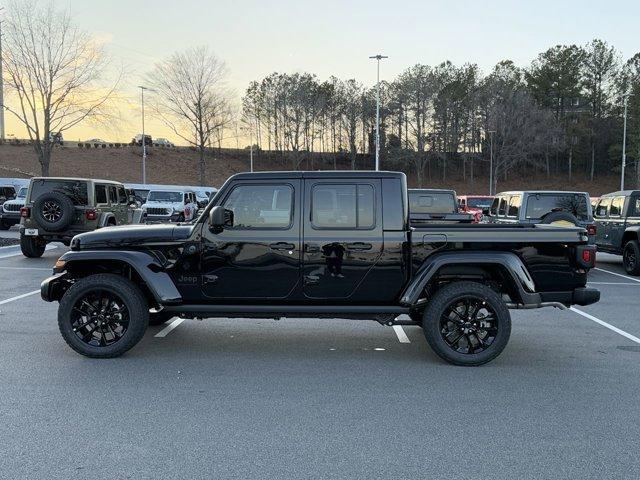 new 2025 Jeep Gladiator car, priced at $40,435