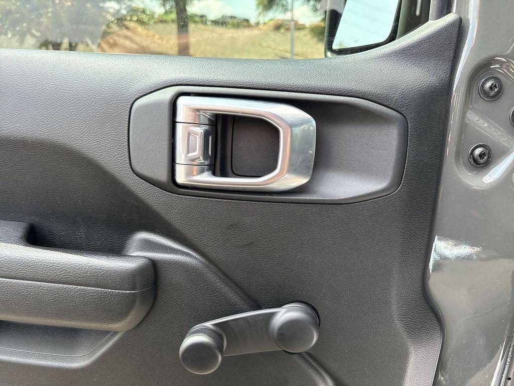 used 2023 Jeep Gladiator car, priced at $31,599