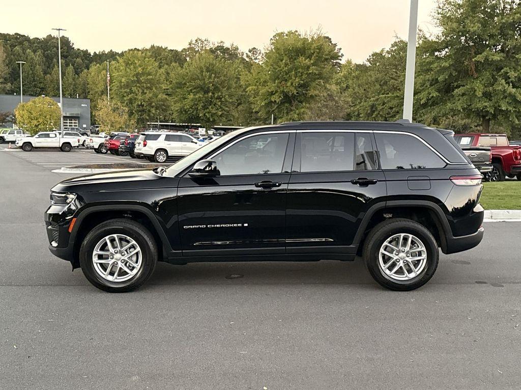 new 2025 Jeep Grand Cherokee car, priced at $38,446