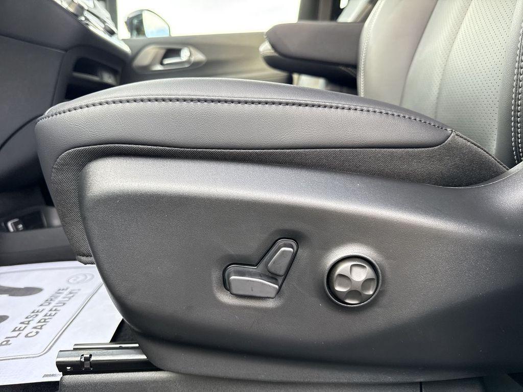 new 2026 Chrysler Pacifica car, priced at $42,579