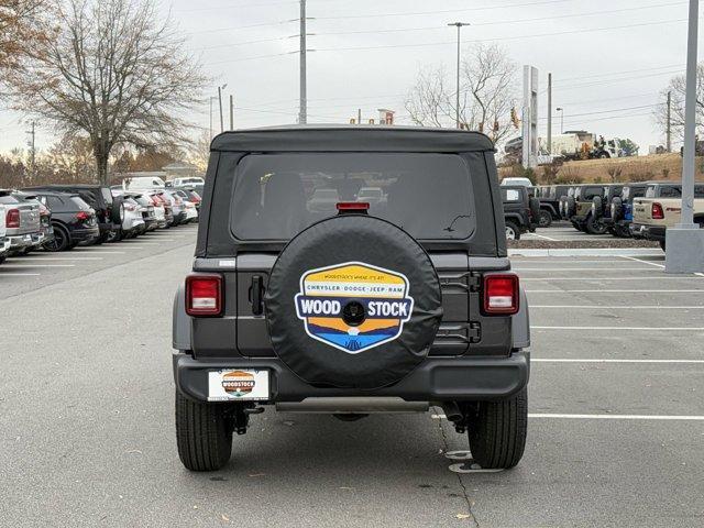 new 2025 Jeep Wrangler car, priced at $37,280