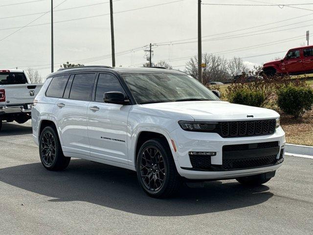 new 2025 Jeep Grand Cherokee L car, priced at $65,130