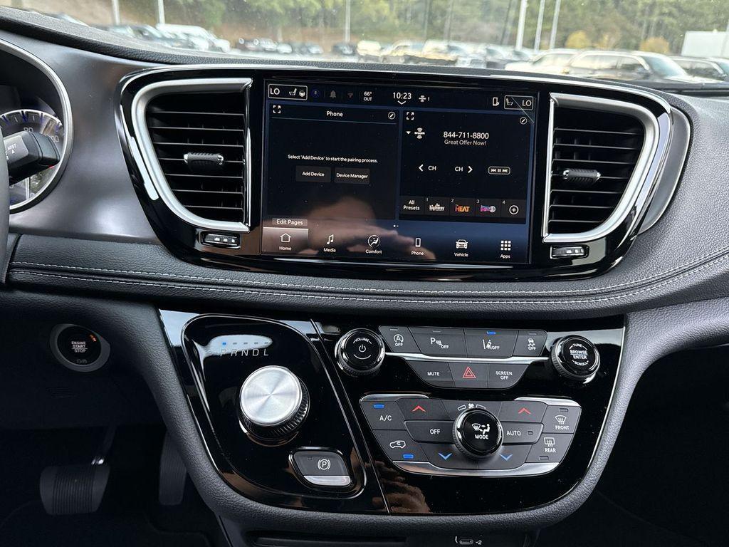 new 2026 Chrysler Pacifica car, priced at $45,036